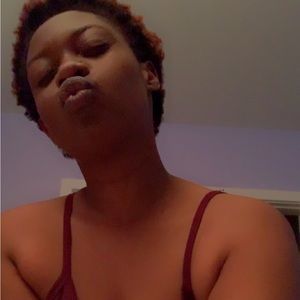 Meet your Posher, Sharese